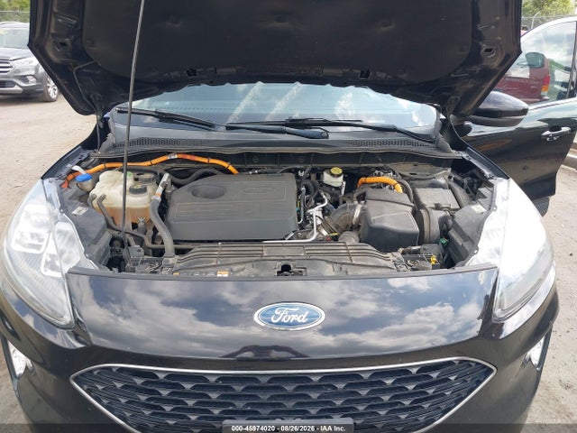 2020 Ford Escape Titanium Hybrid მანქანა იყიდება აუქციონზე, vin: 1FMCU9DZ5LUB39001, აუქციონის ნომერი: 45974020