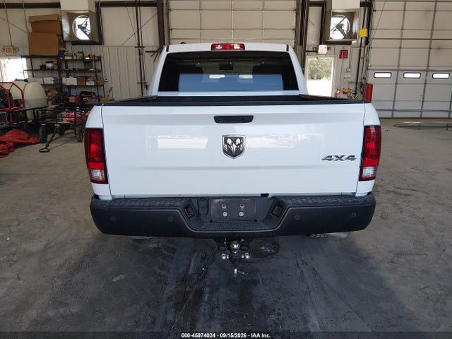 Продаж на аукціоні авто 2021 Ram 1500 Classic Tradesman  4x4 5'7 Box, vin: 1C6RR7KG0MS559193, номер лоту: 45974024