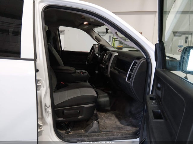 Продаж на аукціоні авто 2021 Ram 1500 Classic Tradesman  4x4 5'7 Box, vin: 1C6RR7KG0MS559193, номер лоту: 45974024