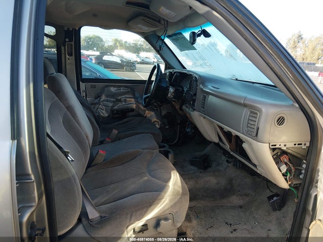 2002 Gmc Yukon Sle მანქანა იყიდება აუქციონზე, vin: 1GKEC13V72R176461, აუქციონის ნომერი: 45974055