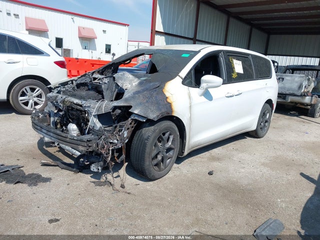Aukcja sprzedaży 2020 Chrysler Pacifica Touring, vin: 2C4RC1FG6LR281546, numer aukcji: 45974075