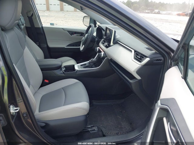45974094 :رقم المزاد ، 2T3C1RFV3SC343841 vin ، 2025 Toyota Rav4 Xle Premium مزاد بيع
