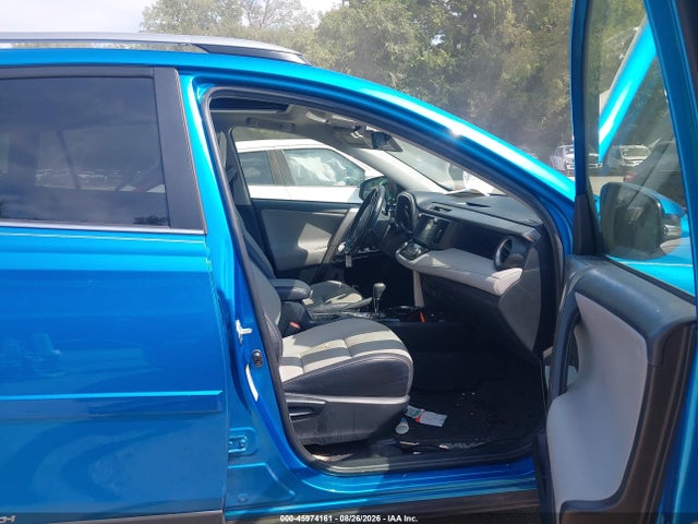 Продажа на аукционе авто 2018 Toyota Rav4 Hybrid Limited, vin: JTMDJREV0JD154015, номер лота: 45974161