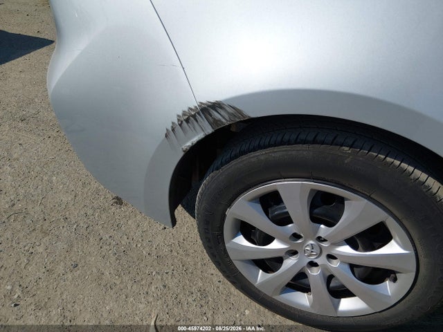 5YFB4MDEXSP284384 Toyota COROLLA LE