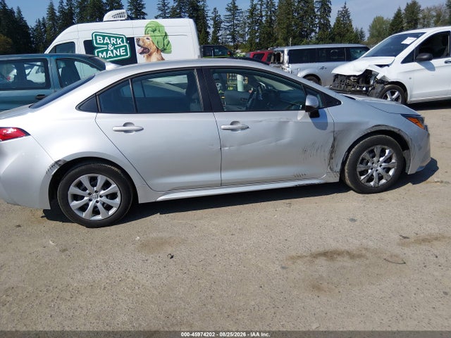 5YFB4MDEXSP284384 Toyota COROLLA LE