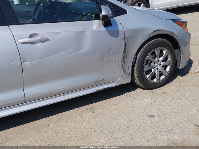 5YFB4MDEXSP284384 Toyota COROLLA LE