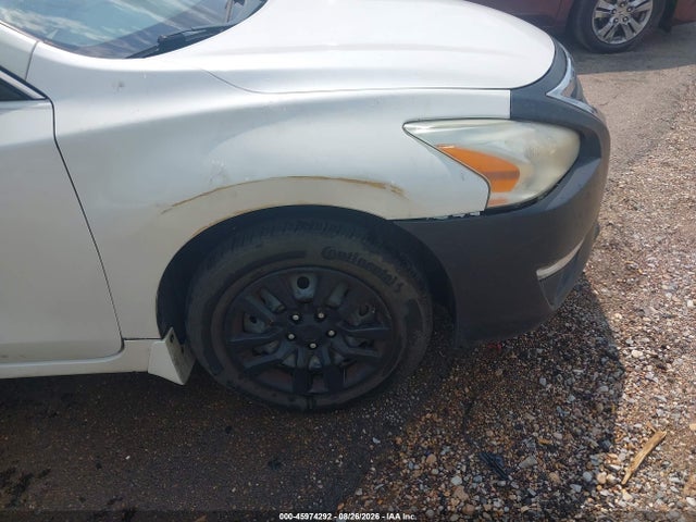 Nissan Altima 2.5 S 2015 1N4AL3AP6FN316920 Image 12