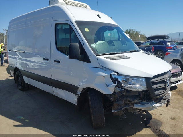 45974305 :رقم المزاد ، W1Y4KBHY3RT178106 vin ، 2024 Mercedes-benz Sprinter 2500 Standard Roof 4-cyl Diesel مزاد بيع