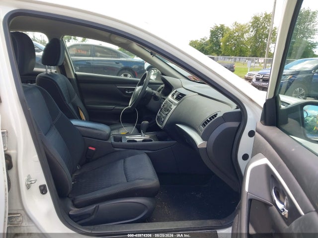 2017 Nissan Altima 2.5 S მანქანა იყიდება აუქციონზე, vin: 1N4AL3AP5HC232974, აუქციონის ნომერი: 45974306