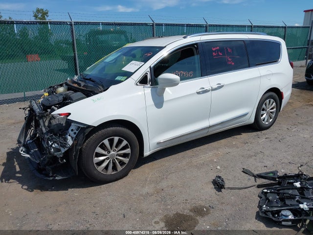 Aukcja sprzedaży 2018 Chrysler Pacifica Touring L, vin: 2C4RC1BG7JR233797, numer aukcji: 45974315