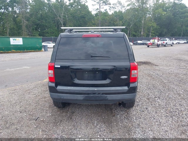 Продажа на аукционе авто 2015 Jeep Patriot High Altitude Edition, vin: 1C4NJPFA9FD124670, номер лота: 45974327