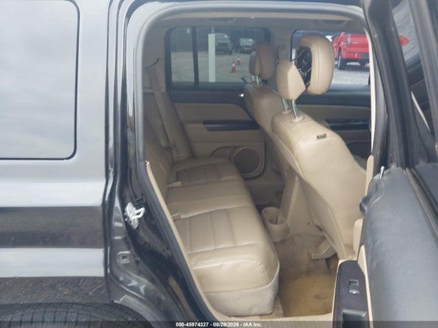 Продажа на аукционе авто 2015 Jeep Patriot High Altitude Edition, vin: 1C4NJPFA9FD124670, номер лота: 45974327