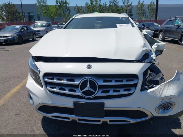 WDCTG4GB5KU002498 Mercedes-Benz Gla 250 4matic