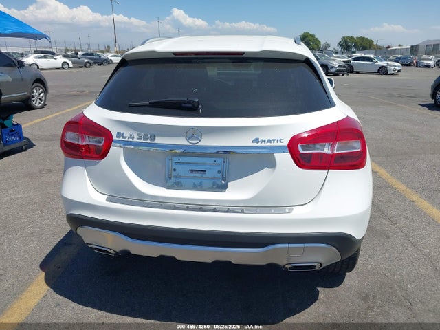 WDCTG4GB5KU002498 Mercedes-Benz Gla 250 4matic
