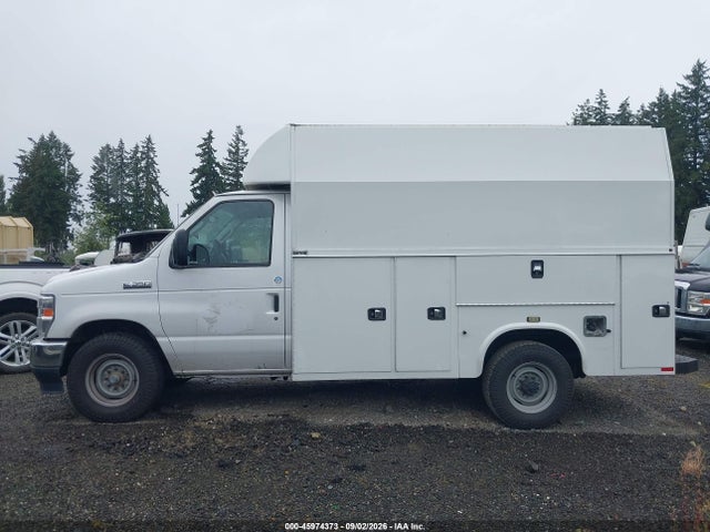 Ford E-350 Cutaway 2022 1FDWE3FN1NDC40489 Image 17