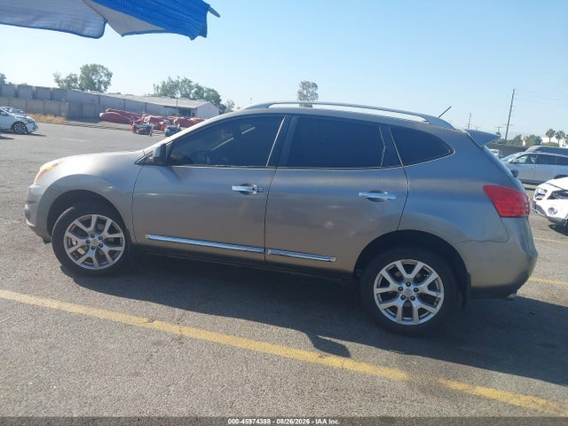 Продаж на аукціоні авто 2013 Nissan Rogue Sv W/sl Pkg, vin: JN8AS5MT1DW553912, номер лоту: 45974388