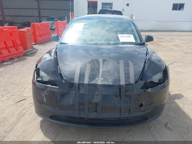 Tesla Model 3 Long Range Dual Motor All-wheel Drive 2024 5YJ3E1EB1RF786792 Image 13