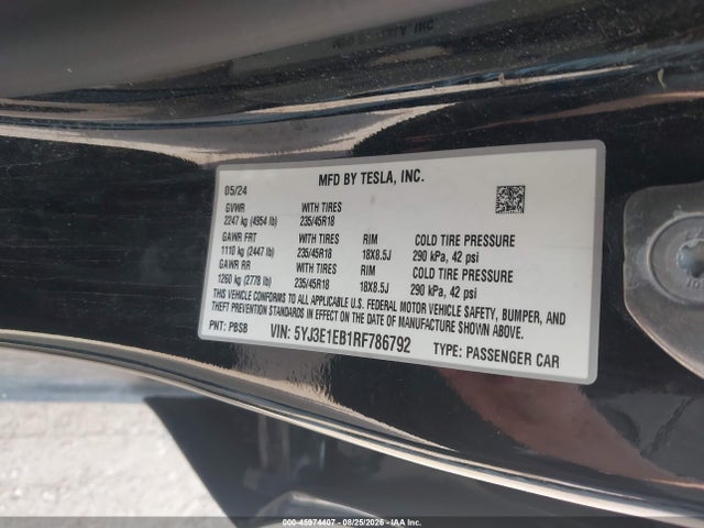 Tesla Model 3 Long Range Dual Motor All-wheel Drive 2024 5YJ3E1EB1RF786792 Image 9
