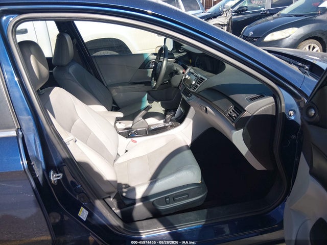 2015 Honda Accord Ex-l მანქანა იყიდება აუქციონზე, vin: 1HGCR2F83FA224105, აუქციონის ნომერი: 45974455