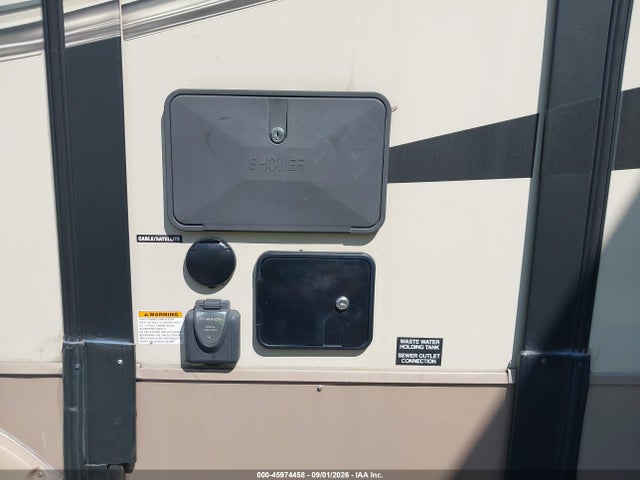 2018 Rockwood Rlt827fls მანქანა იყიდება აუქციონზე, vin: 4X4TRLF22J1881948, აუქციონის ნომერი: 45974458