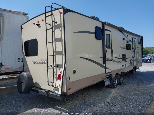 2018 Rockwood Rlt827fls მანქანა იყიდება აუქციონზე, vin: 4X4TRLF22J1881948, აუქციონის ნომერი: 45974458