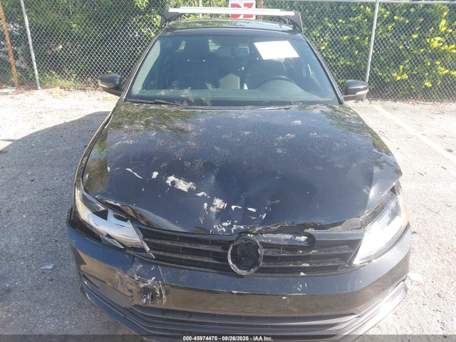 2018 Volkswagen Jetta 1.8t Se Sport მანქანა იყიდება აუქციონზე, vin: 3VWD17AJ2JM216037, აუქციონის ნომერი: 45974475