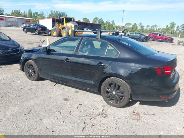 2018 Volkswagen Jetta 1.8t Se Sport მანქანა იყიდება აუქციონზე, vin: 3VWD17AJ2JM216037, აუქციონის ნომერი: 45974475