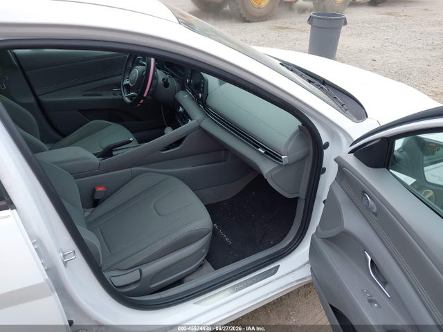 2025 Hyundai Elantra Sel Sport მანქანა იყიდება აუქციონზე, vin: KMHLM4DG5SU063988, აუქციონის ნომერი: 45974488