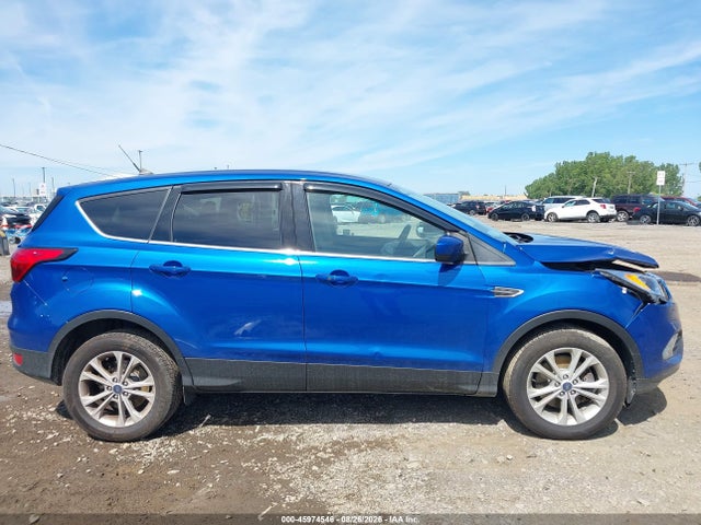 45974546 :رقم المزاد ، 1FMCU9GD7KUA45250 vin ، 2019 Ford Escape Se مزاد بيع