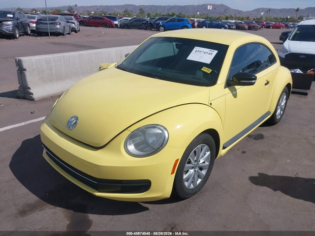 45974548 :رقم المزاد ، 3VWF17AT2FM637967 vin ، 2015 Volkswagen Beetle Coupe 1.8t Fleet Edition مزاد بيع