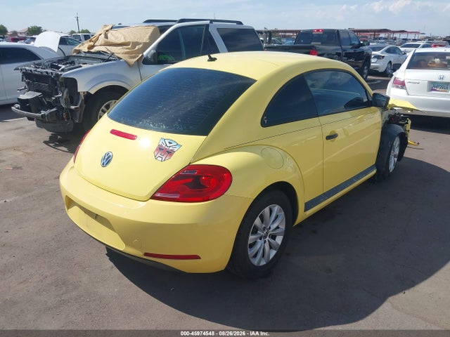45974548 :رقم المزاد ، 3VWF17AT2FM637967 vin ، 2015 Volkswagen Beetle Coupe 1.8t Fleet Edition مزاد بيع