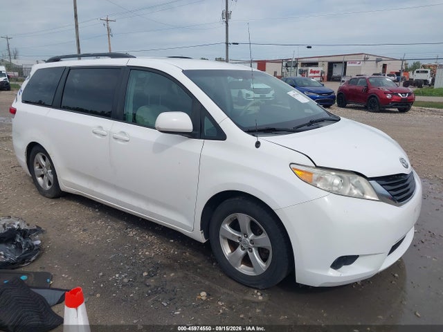Auction sale of the 2011 Toyota Sienna Le V6, vin: 5TDKK3DC9BS127919, lot number: 45974550