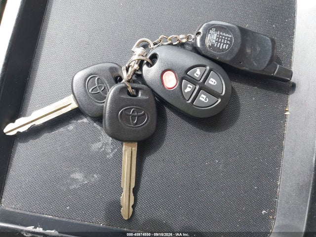 45974550 :رقم المزاد ، 5TDKK3DC9BS127919 vin ، 2011 Toyota Sienna Le V6 مزاد بيع
