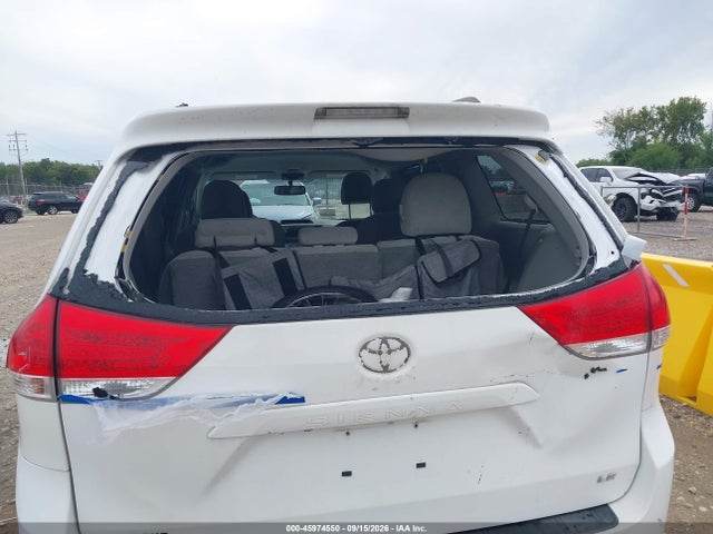 45974550 :رقم المزاد ، 5TDKK3DC9BS127919 vin ، 2011 Toyota Sienna Le V6 مزاد بيع