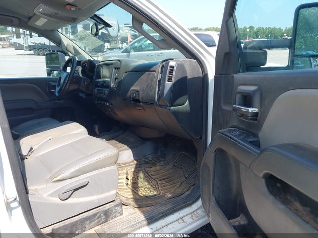 Продажа на аукционе авто 2018 Chevrolet Silverado 3500hd Chassis Wt, vin: 1GB4KYCY7JF206947, номер лота: 45974569
