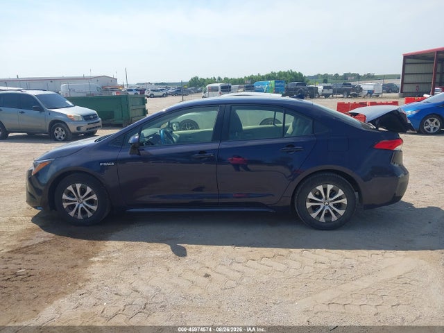 Toyota Corolla Hybrid Le 2021 JTDEAMDE2MJ022968 Image 15
