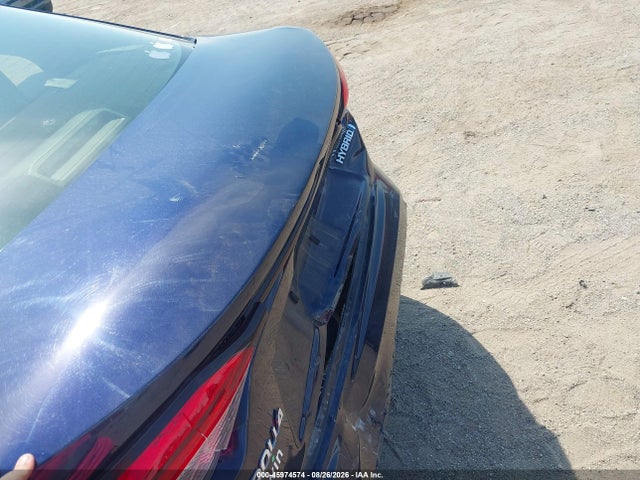 Toyota Corolla Hybrid Le 2021 JTDEAMDE2MJ022968 Image 18