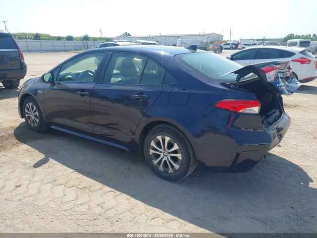 Toyota Corolla Hybrid Le 2021 JTDEAMDE2MJ022968 Image 3