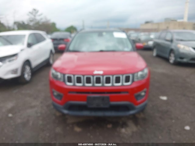 2018 Jeep Compass Latitude 4x4 მანქანა იყიდება აუქციონზე, vin: 3C4NJDBB0JT115324, აუქციონის ნომერი: 45974580