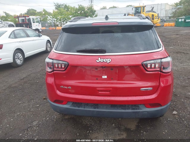 2018 Jeep Compass Latitude 4x4 მანქანა იყიდება აუქციონზე, vin: 3C4NJDBB0JT115324, აუქციონის ნომერი: 45974580