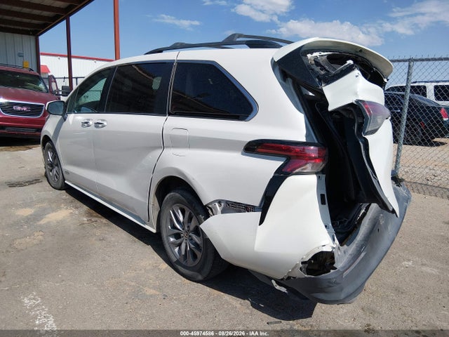 2021 Toyota Sienna Xle მანქანა იყიდება აუქციონზე, vin: 5TDYRKECXMS027748, აუქციონის ნომერი: 45974586