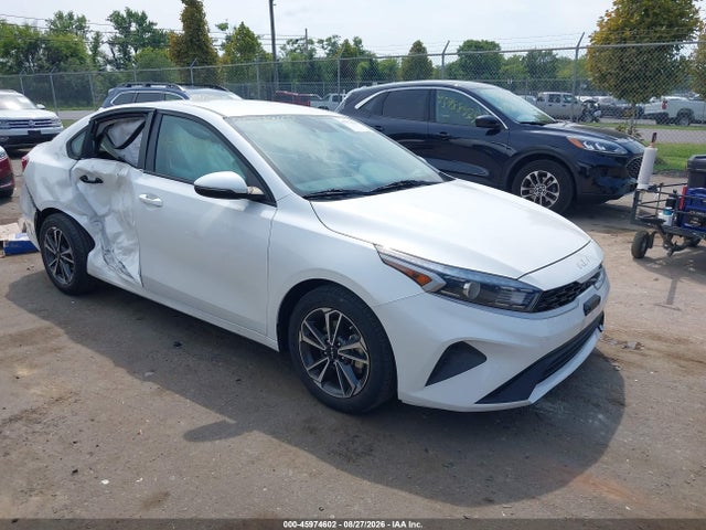 2023 Kia Forte Lxs მანქანა იყიდება აუქციონზე, vin: 3KPF24AD0PE545159, აუქციონის ნომერი: 45974602