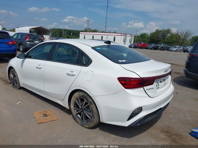 45974602 :رقم المزاد ، 3KPF24AD0PE545159 vin ، 2023 Kia Forte Lxs مزاد بيع