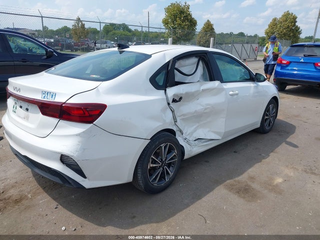 45974602 :رقم المزاد ، 3KPF24AD0PE545159 vin ، 2023 Kia Forte Lxs مزاد بيع