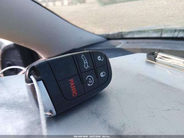 Продаж на аукціоні авто 2018 Chrysler 300 Limited, vin: 2C3CCAEGXJH227665, номер лоту: 45974606
