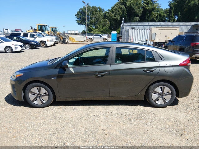 2020 Hyundai Ioniq Hybrid Blue მანქანა იყიდება აუქციონზე, vin: KMHC65LC2LU218786, აუქციონის ნომერი: 45974713