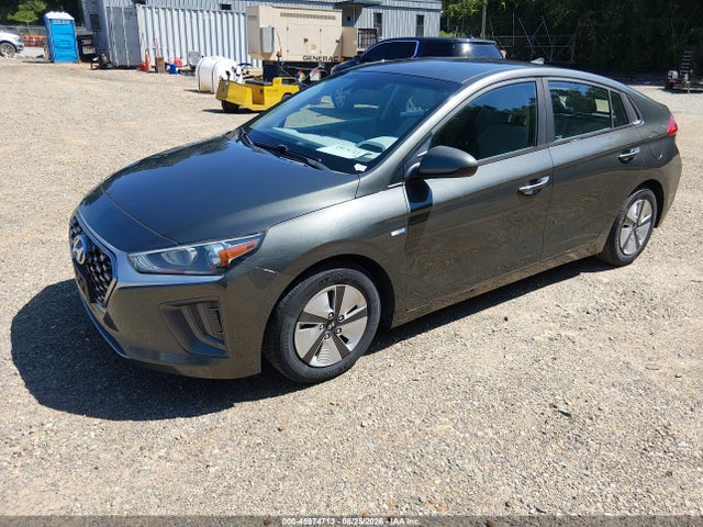 2020 Hyundai Ioniq Hybrid Blue მანქანა იყიდება აუქციონზე, vin: KMHC65LC2LU218786, აუქციონის ნომერი: 45974713