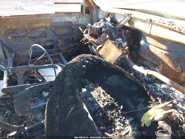 45974714 :رقم المزاد ، 1GTHC33N8SF001304 vin ، 1995 Gmc Sierra C3500 مزاد بيع