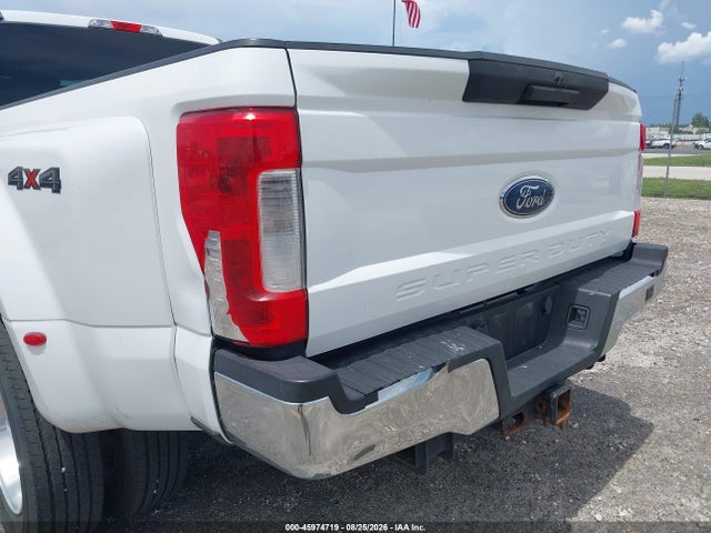 2017 Ford F-450 Xl მანქანა იყიდება აუქციონზე, vin: 1FT8W4DT2HEE21133, აუქციონის ნომერი: 45974719