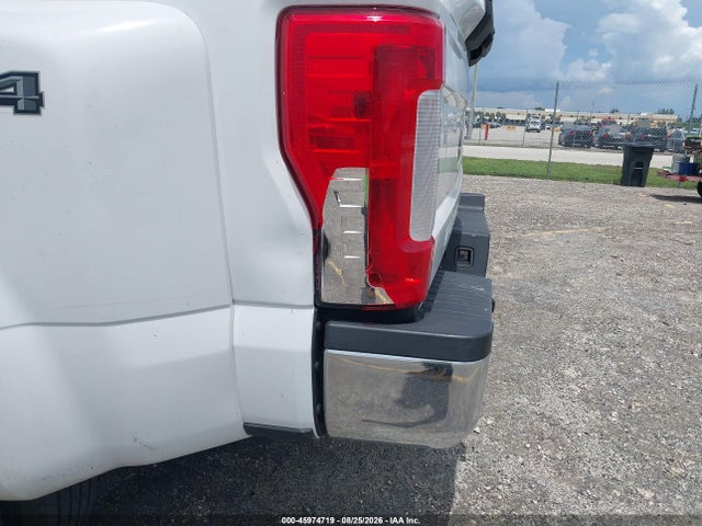 2017 Ford F-450 Xl მანქანა იყიდება აუქციონზე, vin: 1FT8W4DT2HEE21133, აუქციონის ნომერი: 45974719